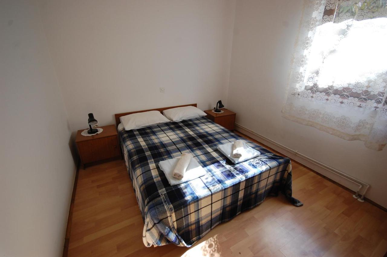 Apartments Snjezana By El-Pi Tours Nijvice Zewnętrze zdjęcie