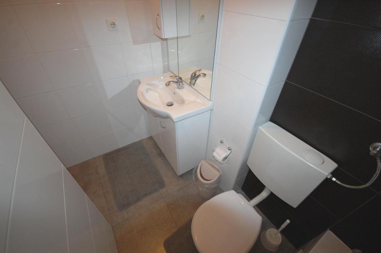 Apartments Snjezana By El-Pi Tours Nijvice Zewnętrze zdjęcie